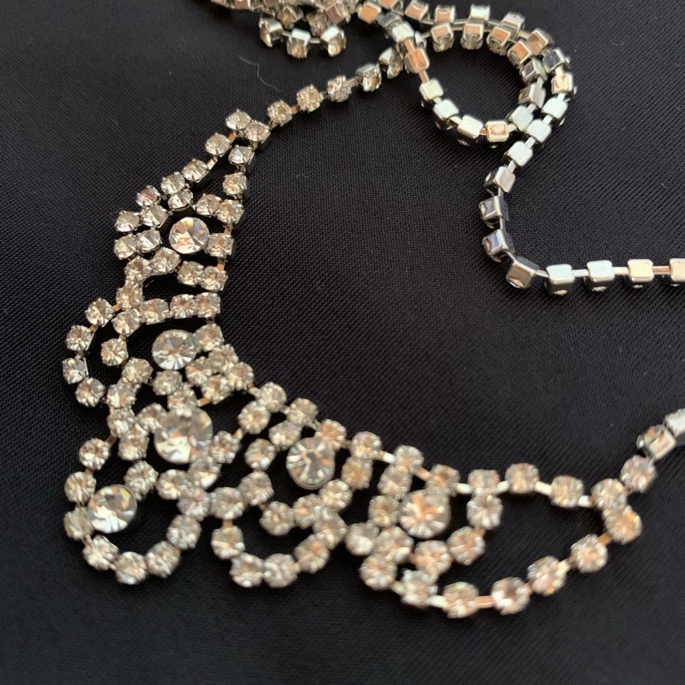 Sparkling statement crystal necklace
